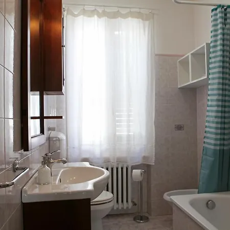 Affittacamere La Casa Di Paolina *